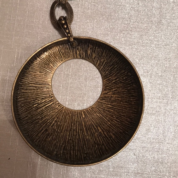 Green and Brown Necklace - Picture 4 of 4